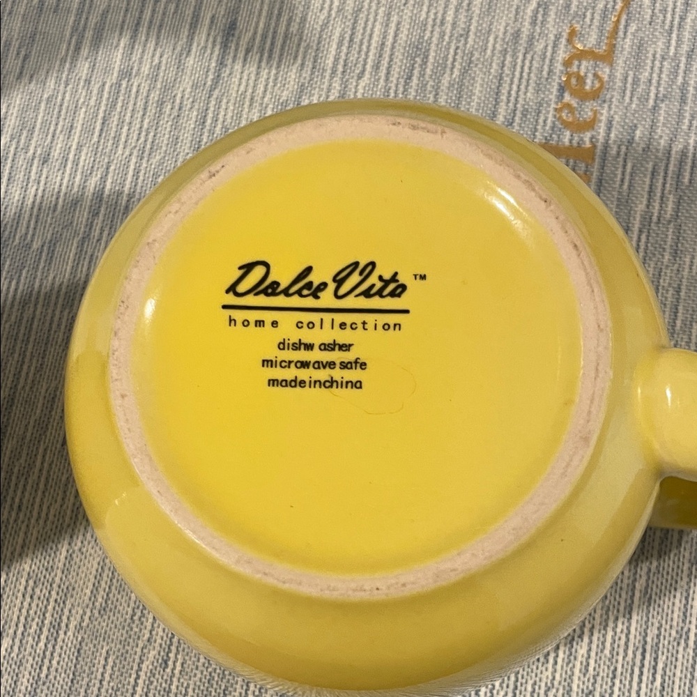 Vintage Dolce Vita Home Collection Anthropomorphic 3D Smiley Face Mug - Picture 2 of 5